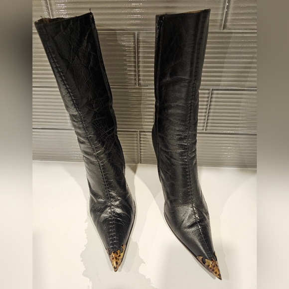 Roberto Cavalli Black Leather Heeled Boots - Picture 10 of 15